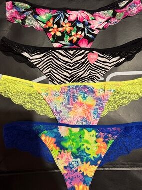 Victoria’s Secret PINK Low Rise Cotton Thong 7 Pack Mixed Colours